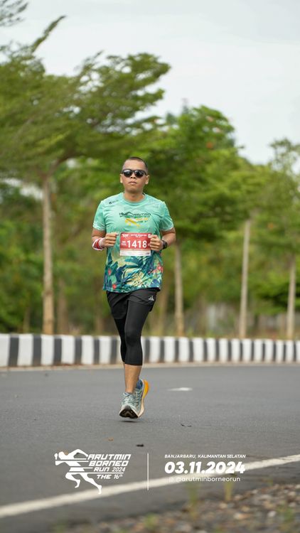 Race photo from Arutmin Borneo Run 2024