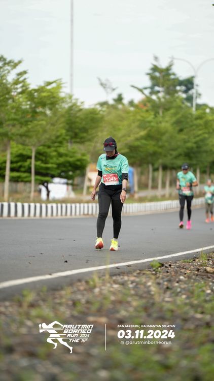 Race photo from Arutmin Borneo Run 2024