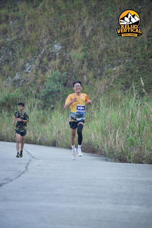 Race photo from Kelud Vertical Challenge 2024