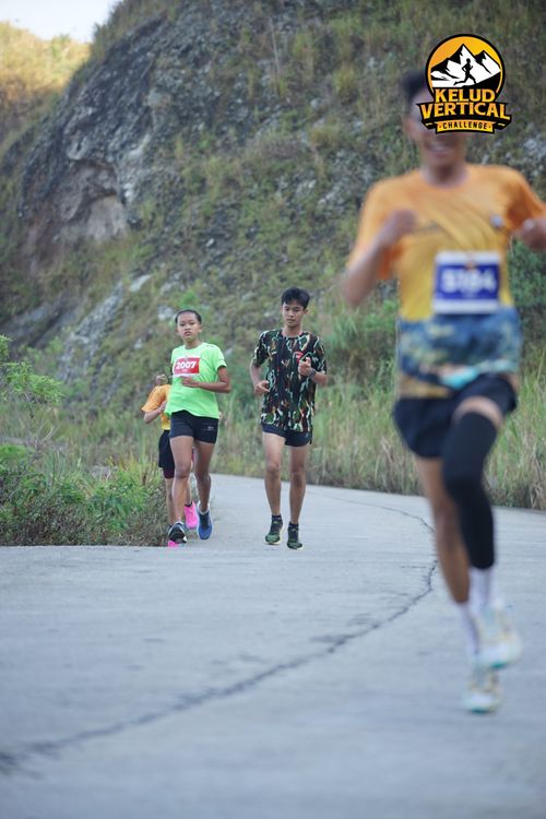 Race photo from Kelud Vertical Challenge 2024