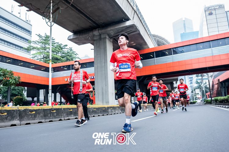 Race photo from ONE RUN 10K 2025