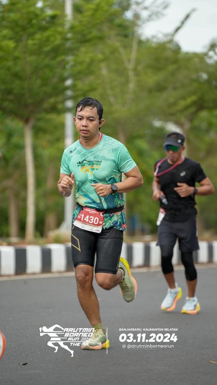 Race photo from Arutmin Borneo Run 2024
