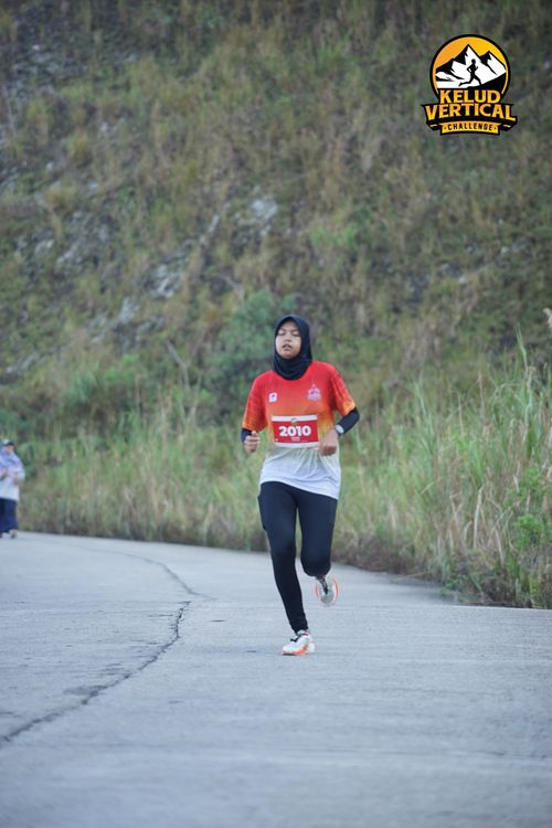 Race photo from Kelud Vertical Challenge 2024