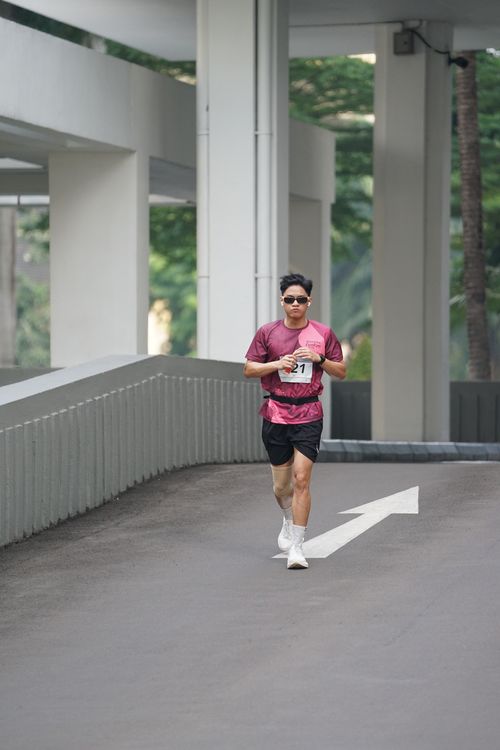 Race photo from Assurance Fun Run 2024