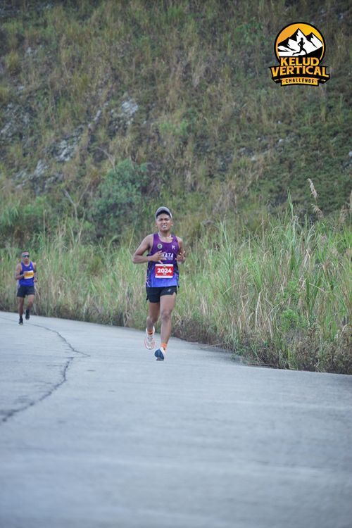 Race photo from Kelud Vertical Challenge 2024