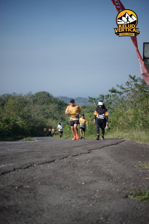 Race photo from Kelud Vertical Challenge 2024