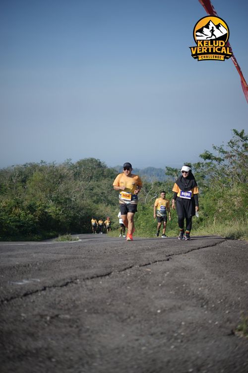 Race photo from Kelud Vertical Challenge 2024