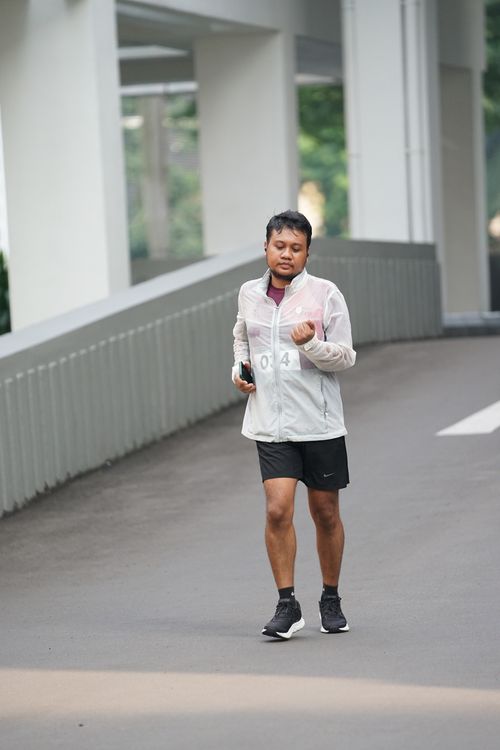 Race photo from Assurance Fun Run 2024