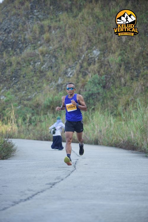 Race photo from Kelud Vertical Challenge 2024