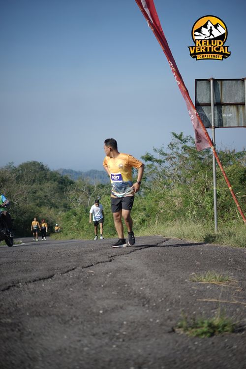 Race photo from Kelud Vertical Challenge 2024