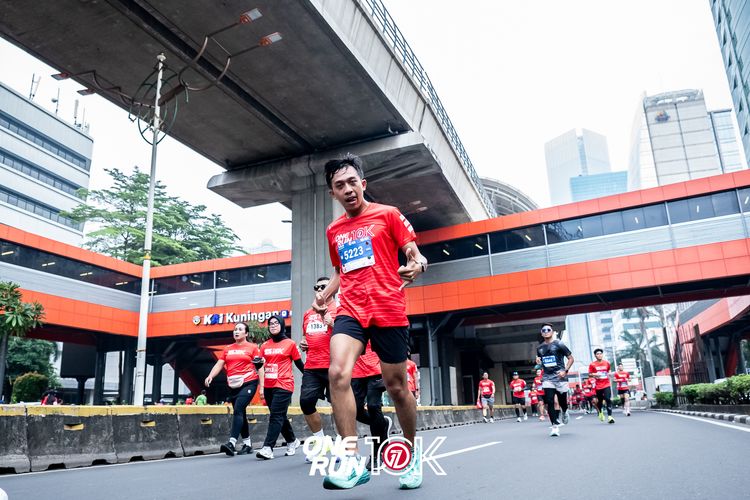 Race photo from ONE RUN 10K 2025
