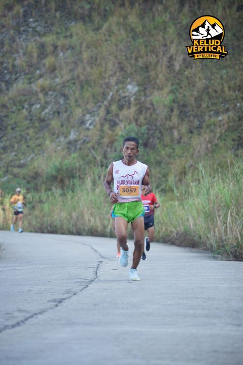 Race photo from Kelud Vertical Challenge 2024