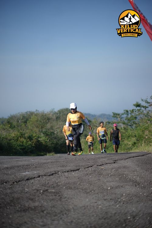 Race photo from Kelud Vertical Challenge 2024