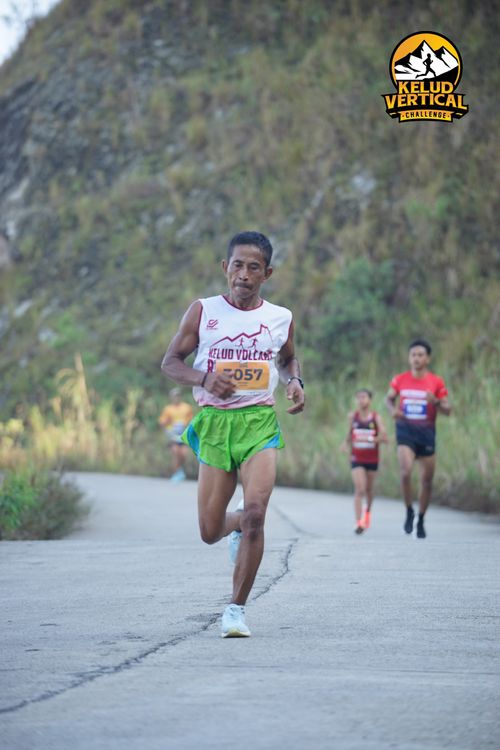 Race photo from Kelud Vertical Challenge 2024