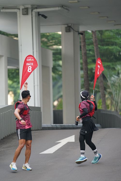 Race photo from Assurance Fun Run 2024