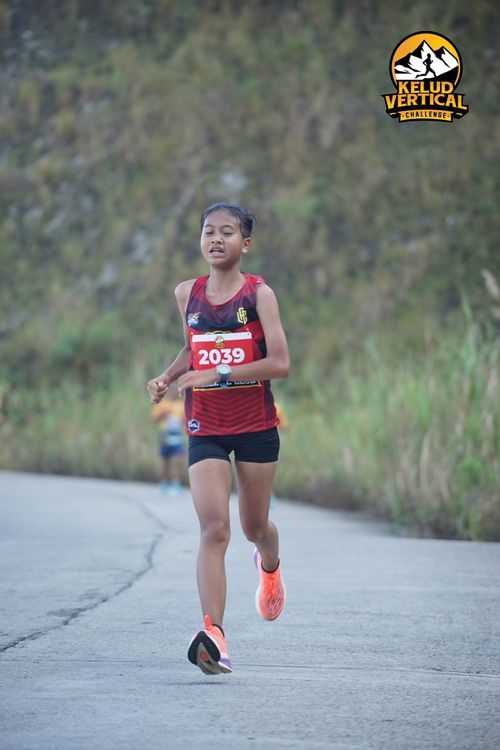 Race photo from Kelud Vertical Challenge 2024