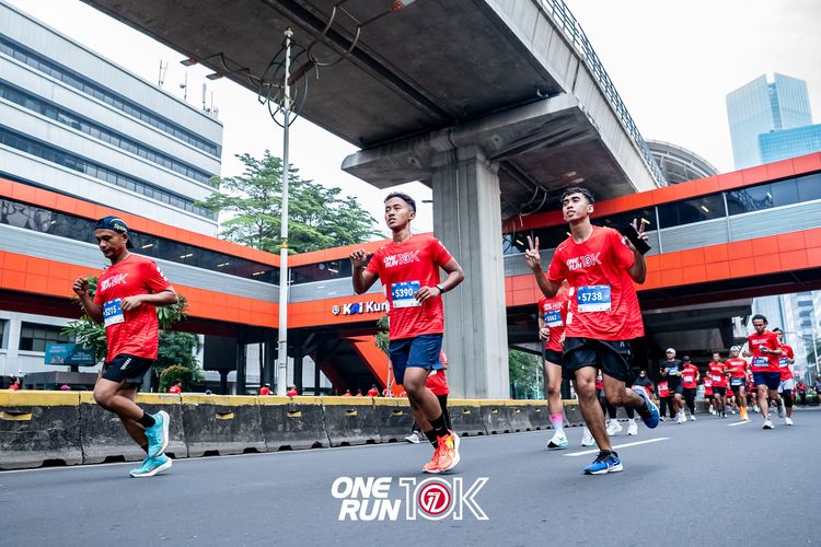 Race photo from ONE RUN 10K 2025