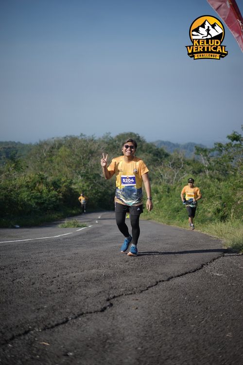 Race photo from Kelud Vertical Challenge 2024