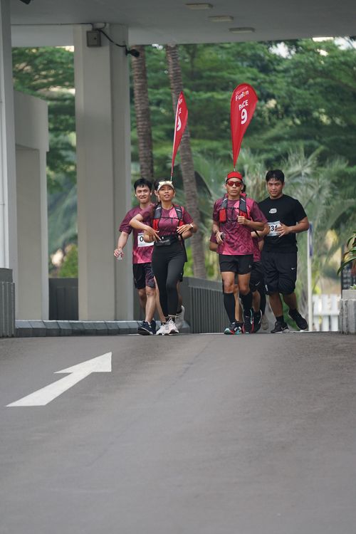 Race photo from Assurance Fun Run 2024