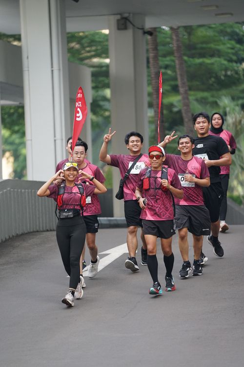 Race photo from Assurance Fun Run 2024