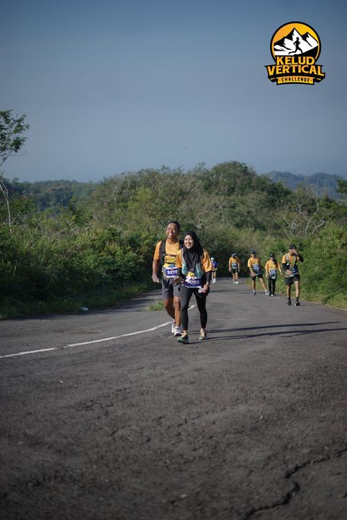 Race photo from Kelud Vertical Challenge 2024