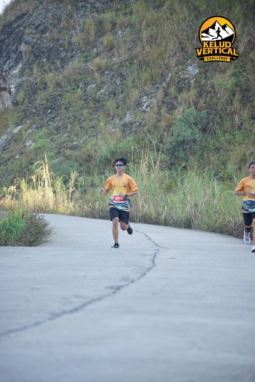 Race photo from Kelud Vertical Challenge 2024