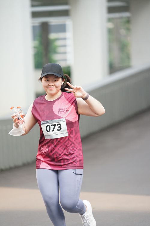 Race photo from Assurance Fun Run 2024