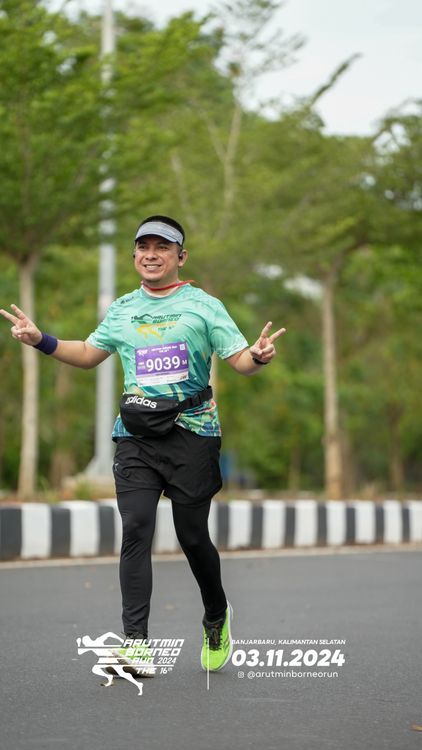 Race photo from Arutmin Borneo Run 2024