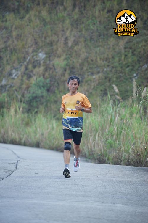Race photo from Kelud Vertical Challenge 2024
