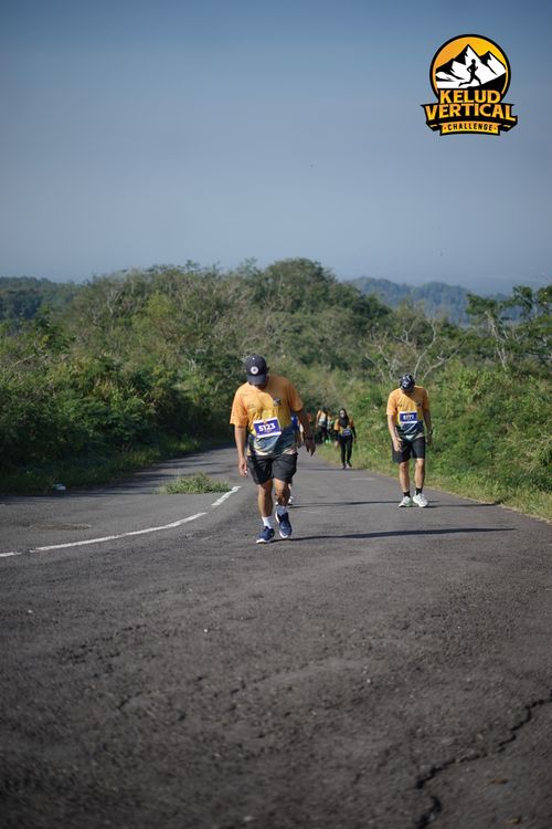 Race photo from Kelud Vertical Challenge 2024