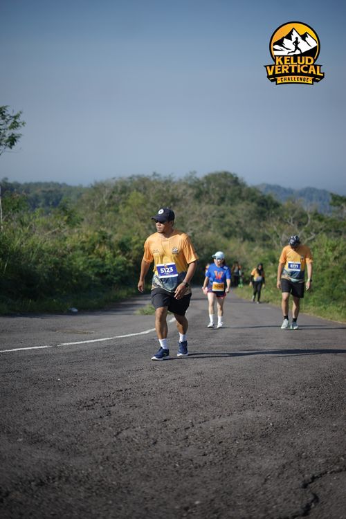 Race photo from Kelud Vertical Challenge 2024
