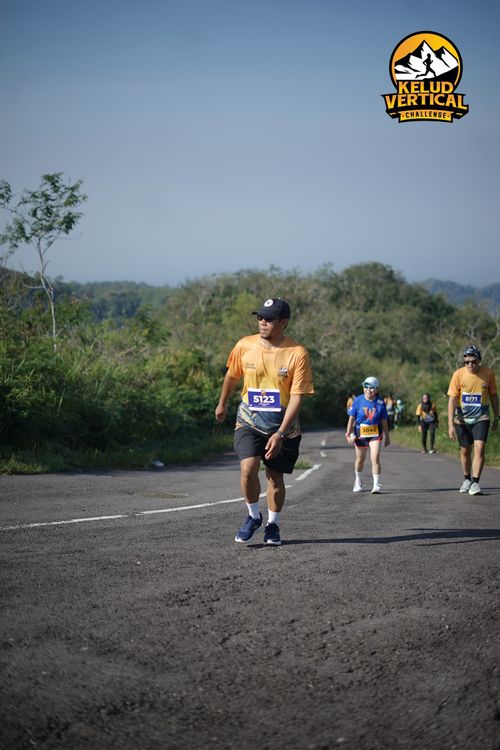 Race photo from Kelud Vertical Challenge 2024