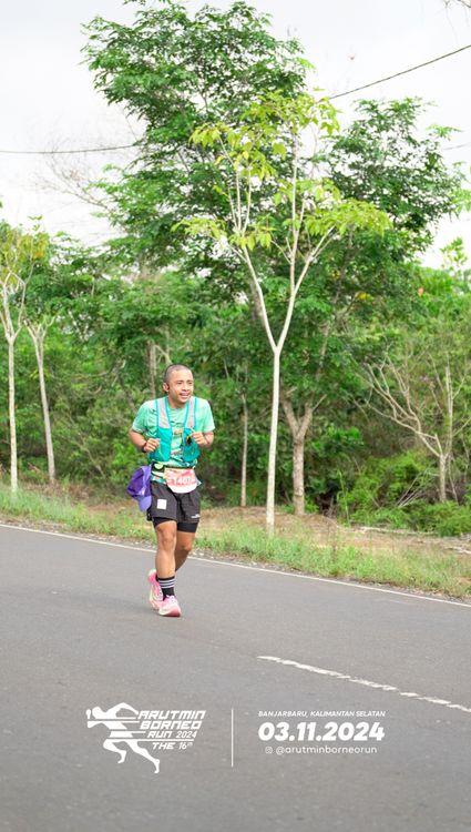 Race photo from Arutmin Borneo Run 2024