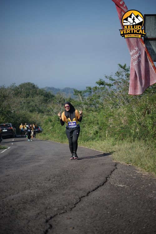 Race photo from Kelud Vertical Challenge 2024
