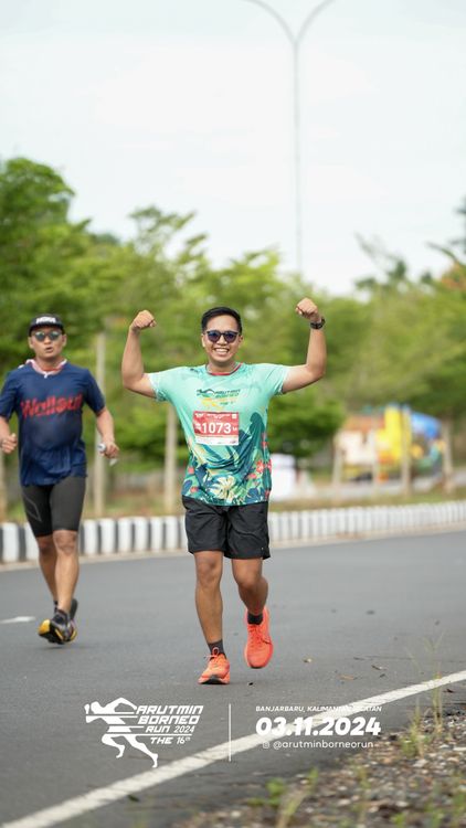 Race photo from Arutmin Borneo Run 2024
