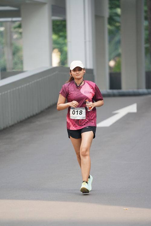 Race photo from Assurance Fun Run 2024