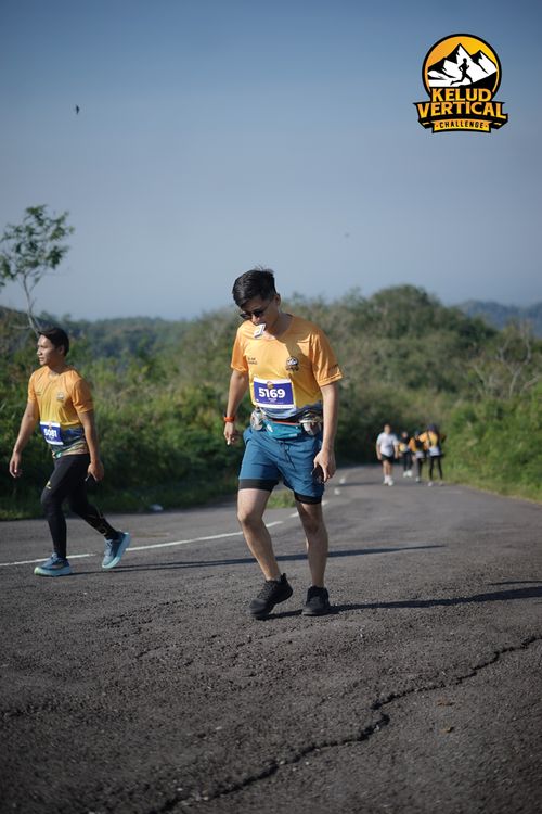 Race photo from Kelud Vertical Challenge 2024
