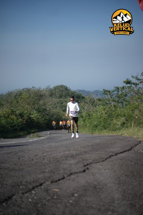 Race photo from Kelud Vertical Challenge 2024