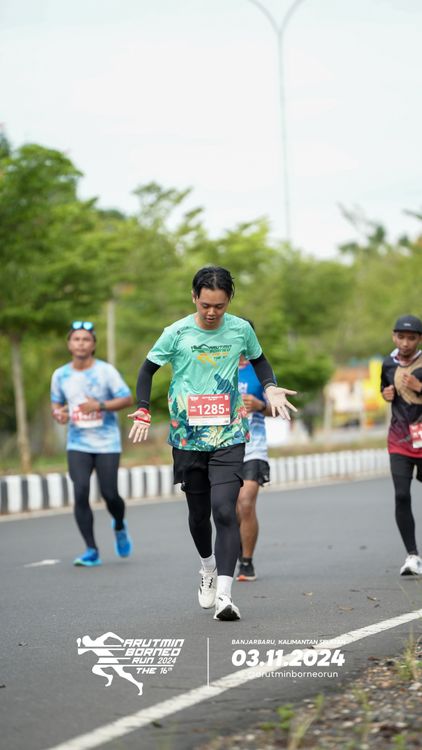 Race photo from Arutmin Borneo Run 2024