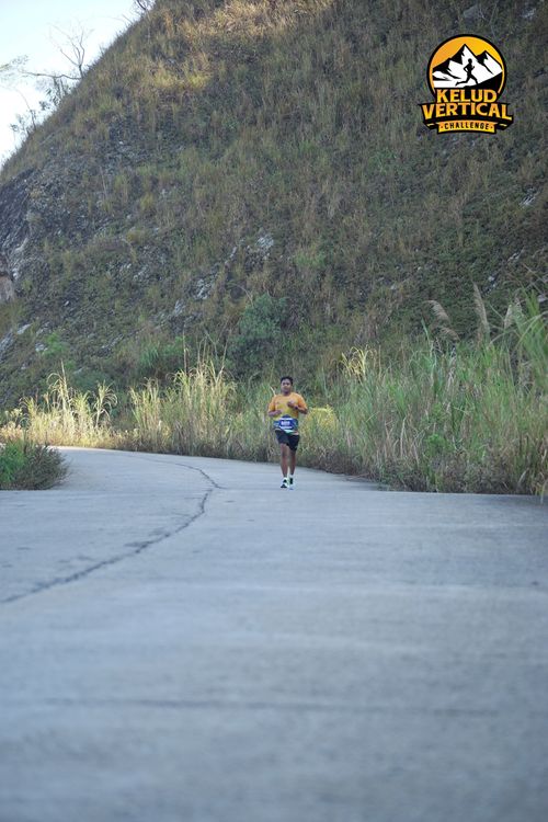 Race photo from Kelud Vertical Challenge 2024