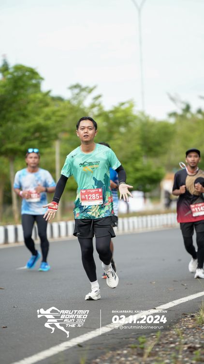 Race photo from Arutmin Borneo Run 2024