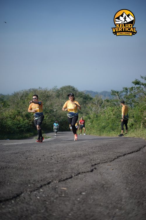 Race photo from Kelud Vertical Challenge 2024
