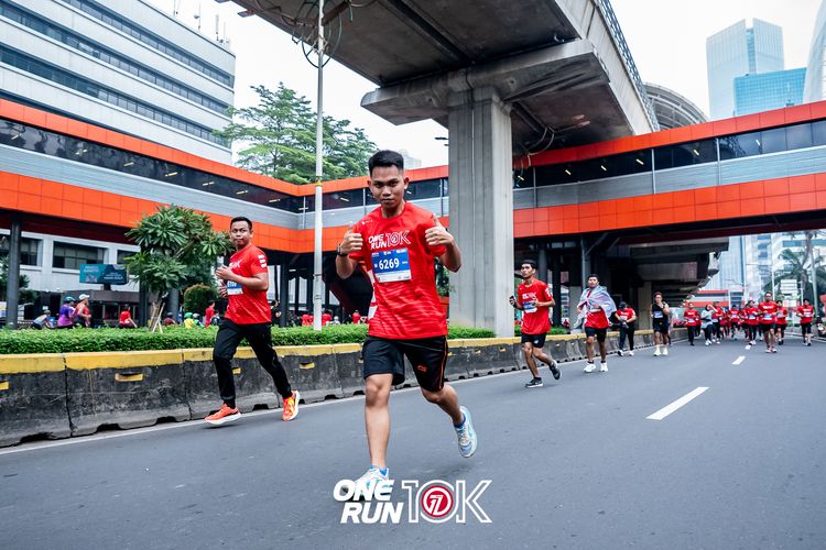 Race photo from ONE RUN 10K 2025