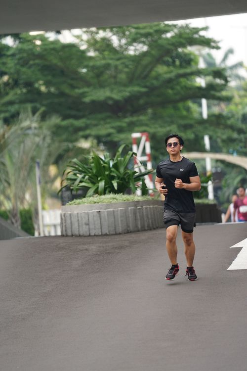Race photo from Assurance Fun Run 2024