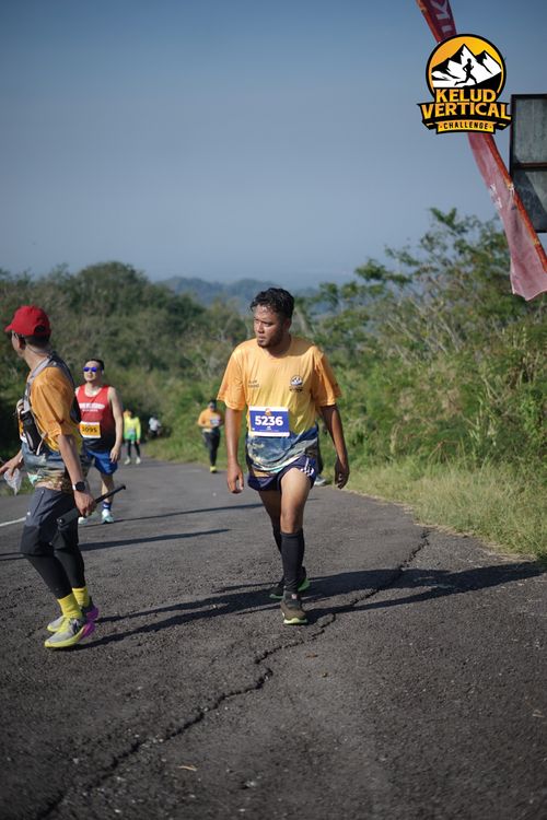 Race photo from Kelud Vertical Challenge 2024