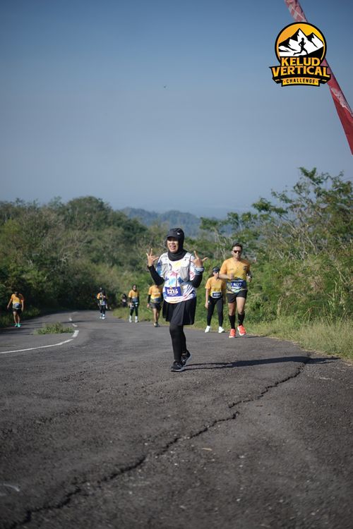 Race photo from Kelud Vertical Challenge 2024