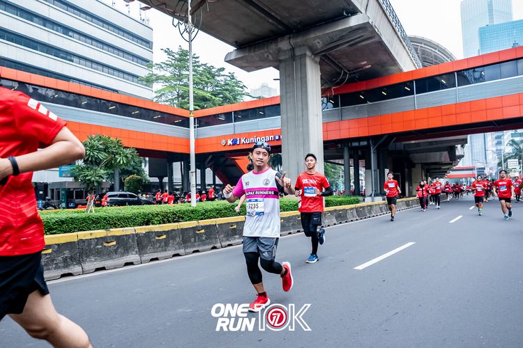 Race photo from ONE RUN 10K 2025