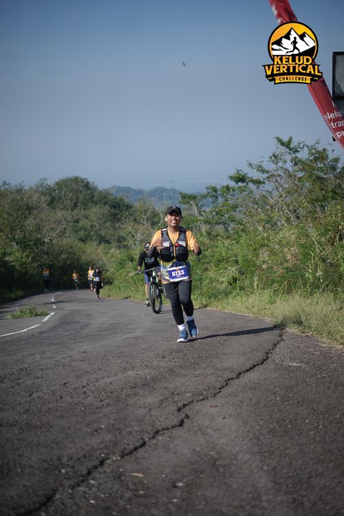 Race photo from Kelud Vertical Challenge 2024
