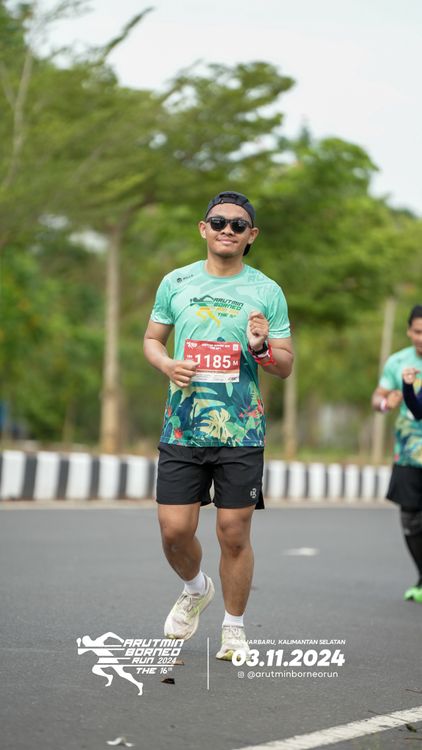 Race photo from Arutmin Borneo Run 2024