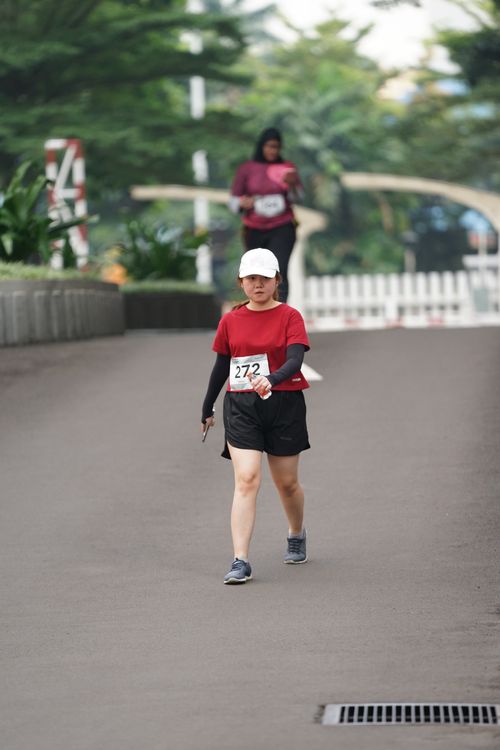 Race photo from Assurance Fun Run 2024